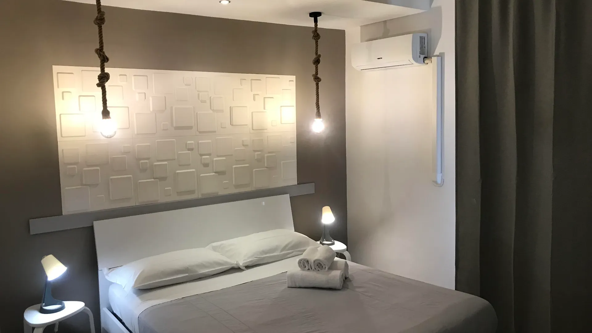 B&B Stesicoro Inhabit Catania 3*,  Italy