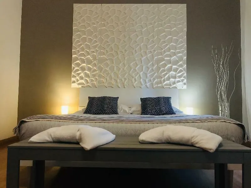 B&B Stesicoro Inhabit - Guesthouse City Center Catane