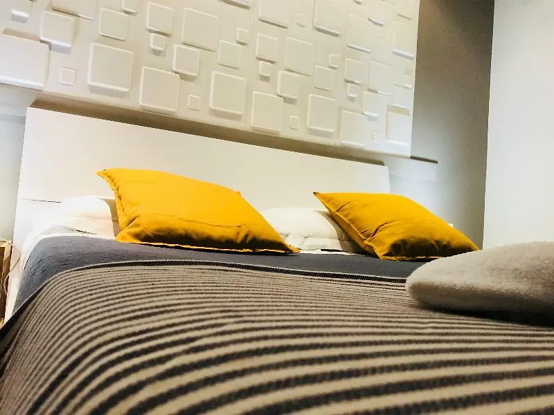 B&B Stesicoro Inhabit - Guesthouse City Center Catane